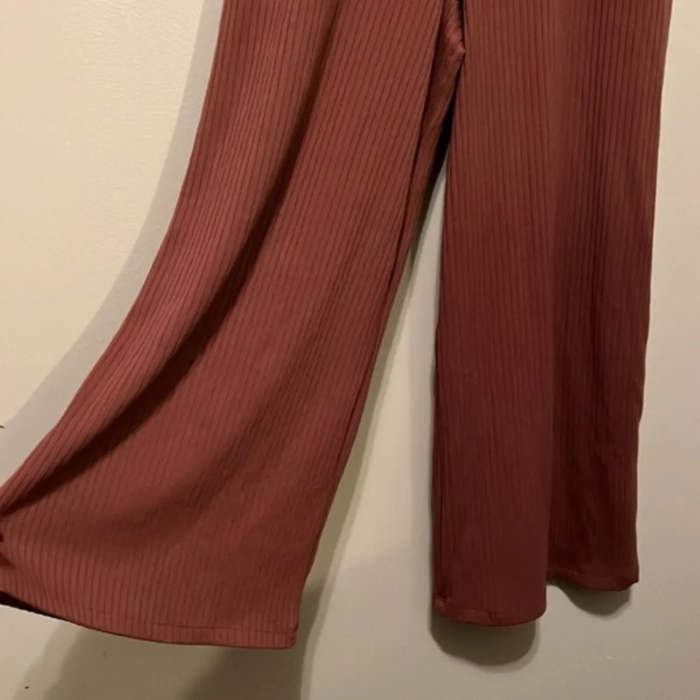 Forever 21 Jumpsuit Loose Wide Legs Ribbed Tank Top V Neck Brown Small